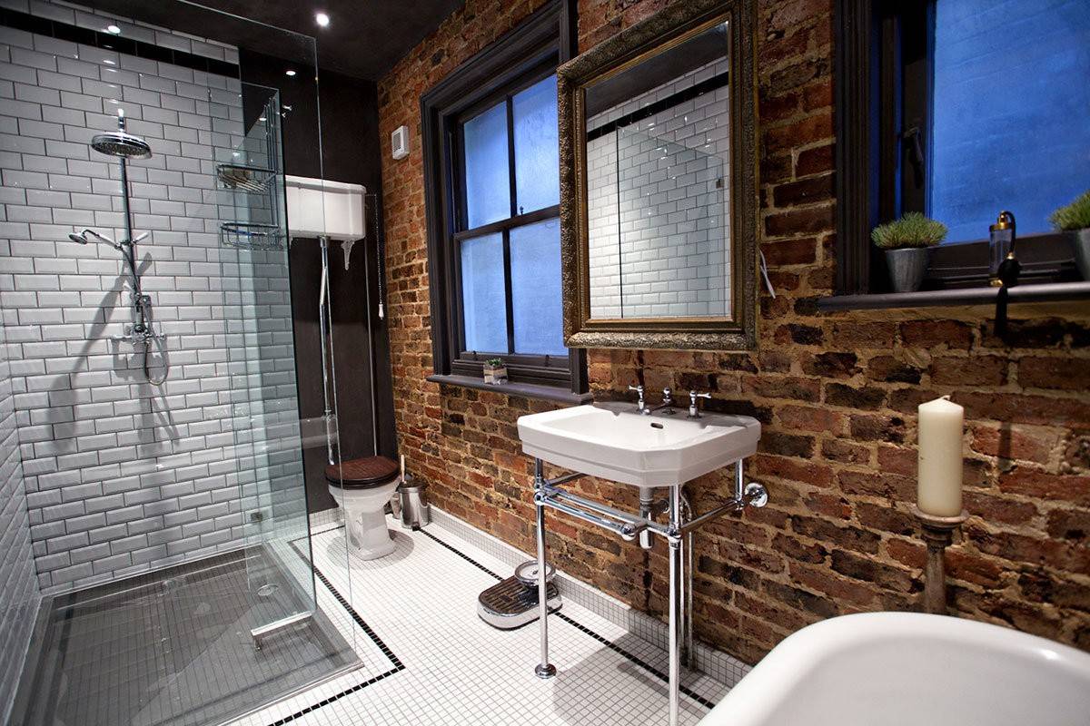 Отделка стен и потолка ванной комнаты пластиковыми панелями